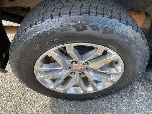 Certified 2020 GMC Sierra 1500 SLT w/ SLT Premium Plus Package image 8