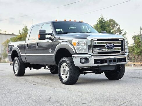 Used 2016 Ford F350 XLT w/ XLT Value Package AWD/4WD image 9