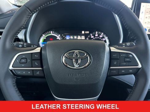 New 2026 Toyota Highlander XLE AWD/4WD image 26