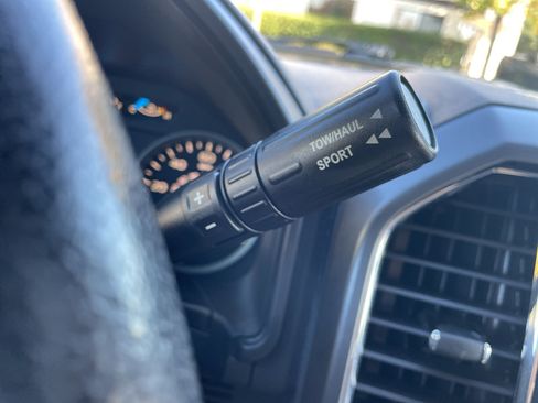 Used 2015 Ford F150 XLT w/ Equipment Group 301A Mid image 34