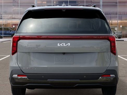 New 2026 Kia Carnival SX w/ SX Dark Edition Package image 13