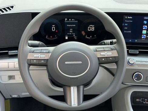 New 2026 Hyundai Kona SE image 12