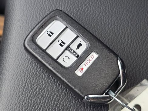 Certified 2021 Honda CR-V Touring image 36