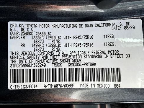 Used 2020 Toyota Tacoma SR5 w/ Technology Package AWD/4WD image 20