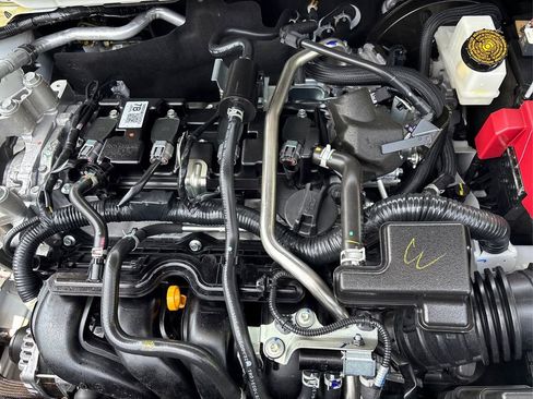 Certified 2025 Nissan Kicks S image 13