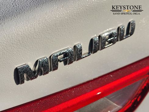 Used 2024 Chevrolet Malibu LT image 12