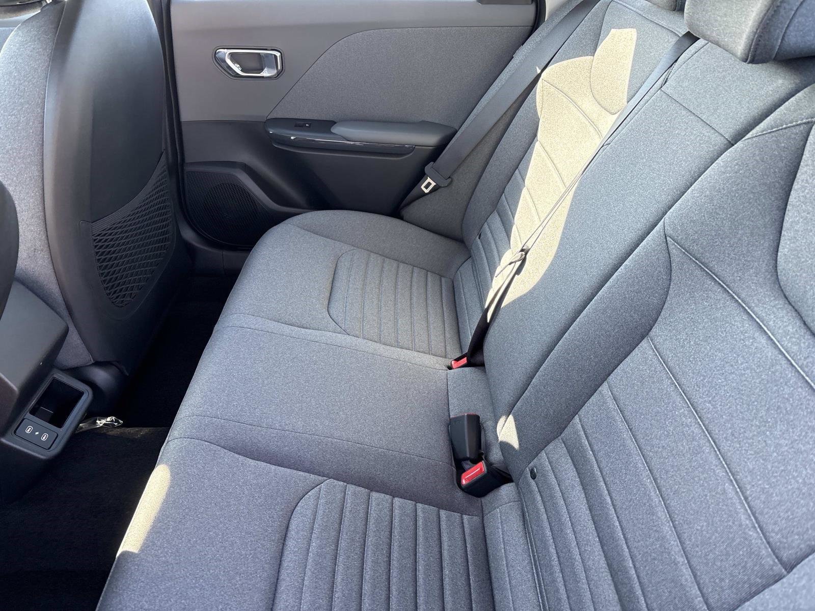 New 2025 Kia K4 EX FWD image 16