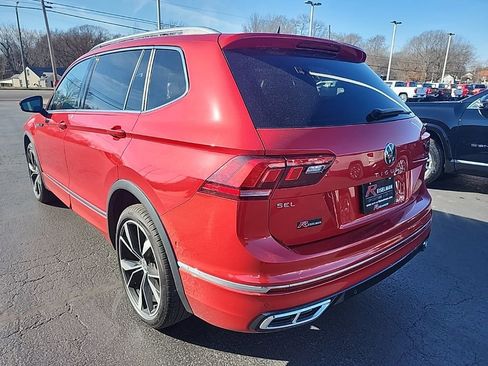 Used 2024 Volkswagen Tiguan SEL R-Line image 5