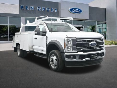 New 2025 Ford F450 XL w/ XL Chrome Package image 1