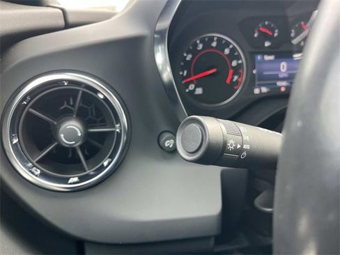 Used 2022 Chevrolet Camaro LT image 26