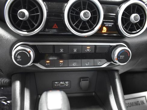 Certified 2023 Nissan Sentra SV FWD image 20