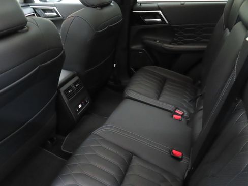 New 2026 Mitsubishi Outlander SEL AWD/4WD image 23