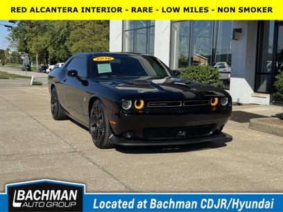 Used 2016 Dodge Challenger R/T Scat Pack w/ Leather Interior Group