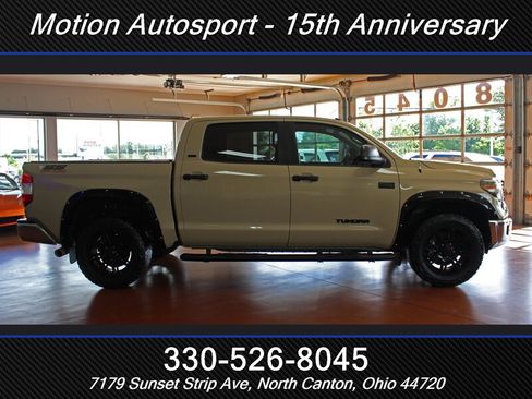 Used 2019 Toyota Tundra SR5 w/ SR5 Upgrade Package AWD/4WD image 13