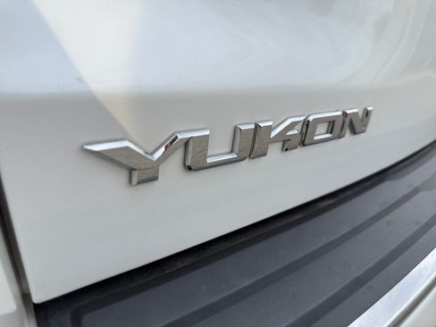 Used 2018 GMC Yukon Denali AWD/4WD image 29