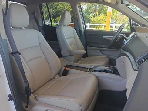 Used 2022 Honda Ridgeline RTL-E image 18