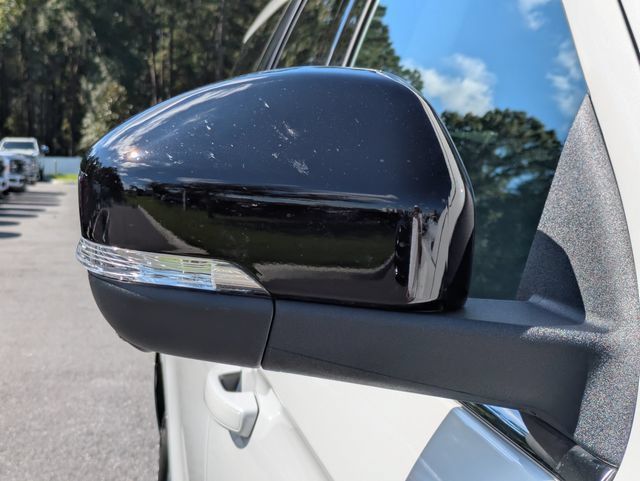 Certified 2027 Ford Expedition Active RWD image 12