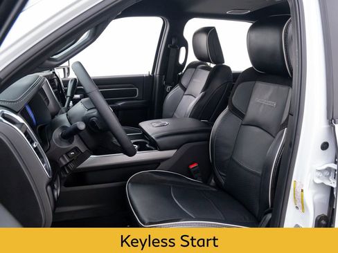 Used 2025 RAM 2500 Laramie image 14