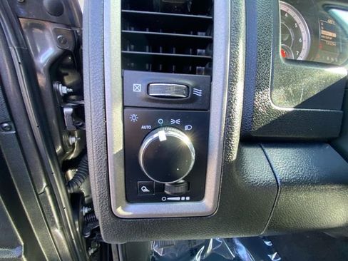 Used 2022 RAM 1500 Tradesman w/ Chrome Plus Package image 18