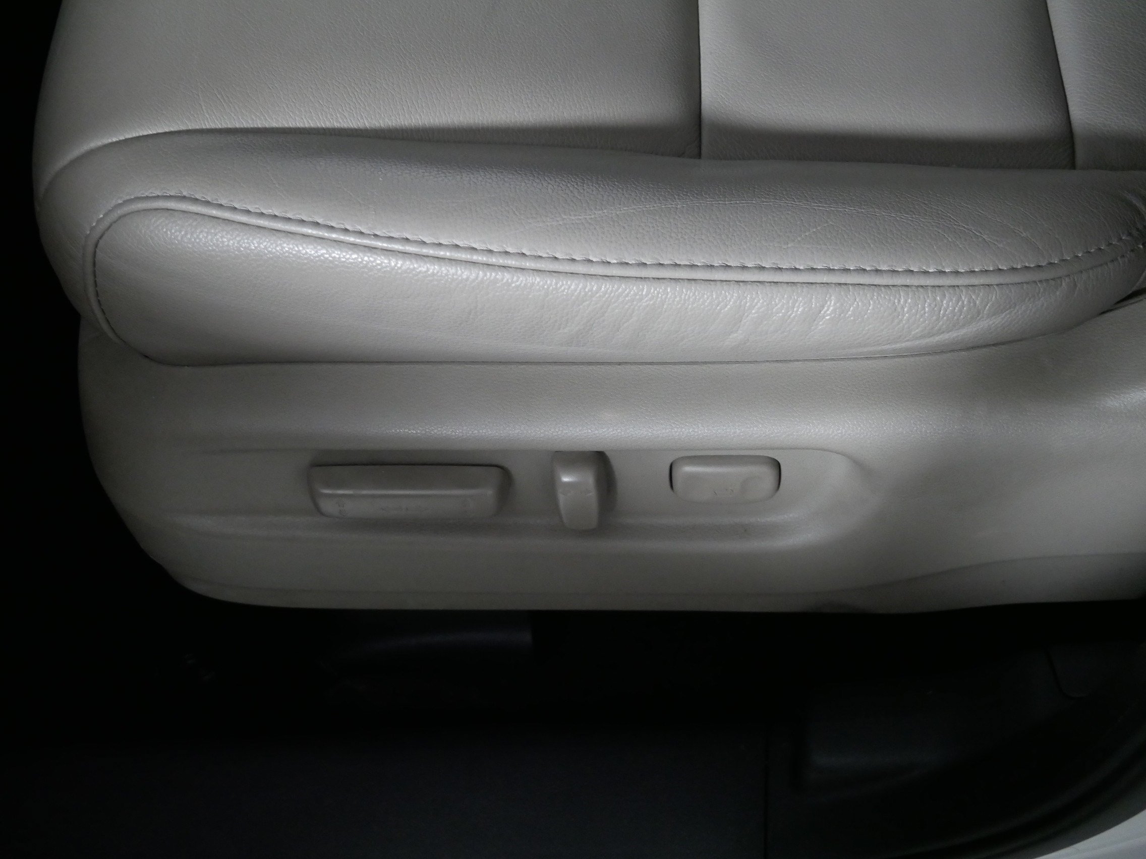 Used 2016 Honda Pilot Touring image 20