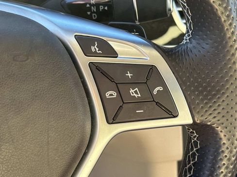 Used 2016 Mercedes-Benz E 350 Sedan image 24