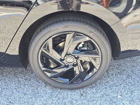 New 2026 Hyundai Elantra SEL Sport Premium FWD image 14