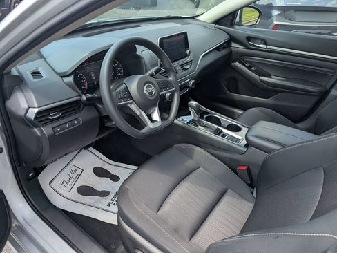 Used 2021 Nissan Altima 2.5 SV AWD/4WD image 12