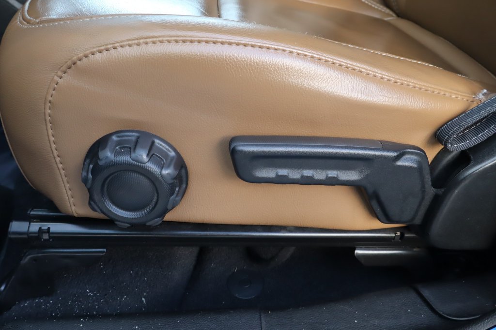 Used 2021 Jeep Wrangler Unlimited Rubicon AWD/4WD image 19