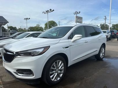 Used 2018 Buick Enclave Essence w/ Trailering Package