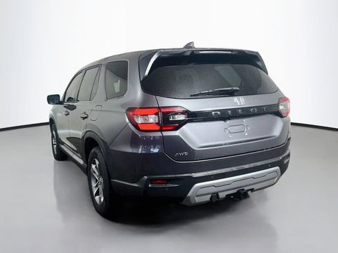 Certified 2025 Honda Pilot EX-L image 7