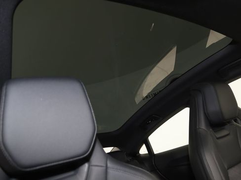 Used 2023 Audi e-tron GT Premium Plus image 11