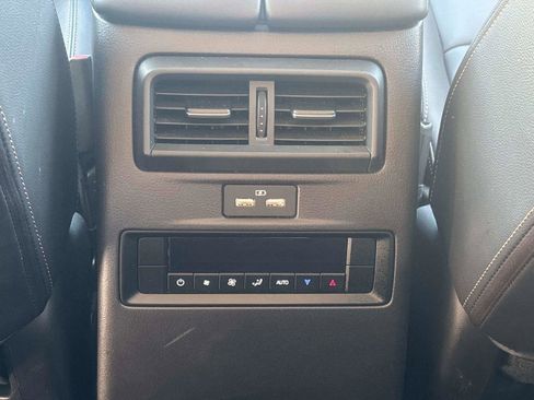 Used 2025 MAZDA CX-90 3.3 Turbo w/ Select Package image 13