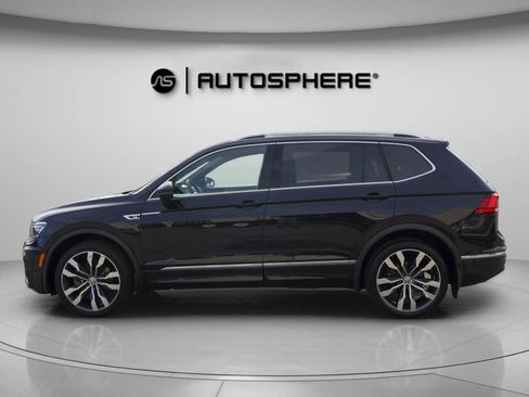 Used 2019 Volkswagen Tiguan SEL Premium R-Line w/ 3rd Row Seat Package image 5
