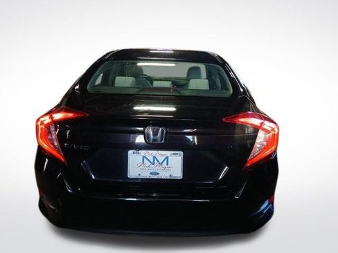 Used 2017 Honda Civic LX image 9