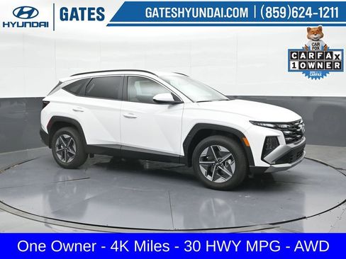 Used 2025 Hyundai Tucson SEL AWD/4WD image 1