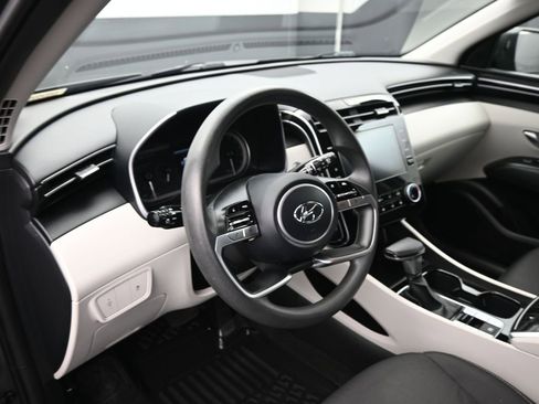 Certified 2022 Hyundai Tucson SEL image 9