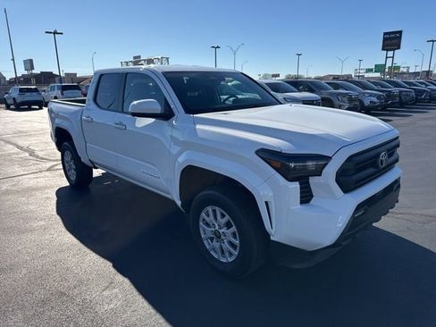 Used 2024 Toyota Tacoma SR5 image 1
