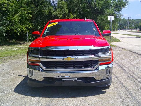 Used 2018 Chevrolet Silverado 1500 LT w/ All Star Edition image 2