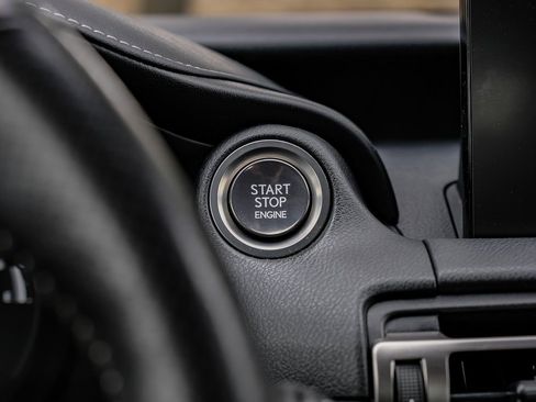 Used 2022 Lexus IS 350 F Sport image 29