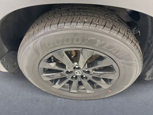Used 2025 MAZDA CX-50 AWD 2.5 S w/ Premium Package image 21