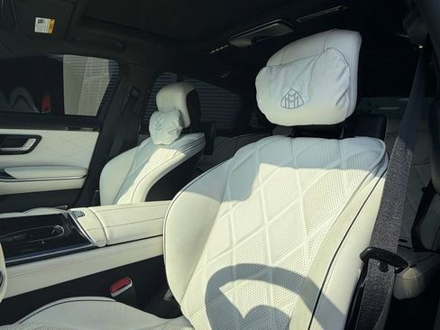 Used 2023 Mercedes-Benz Maybach S 680 4MATIC image 9