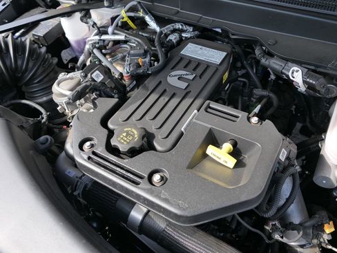 New 2025 RAM 5500 Tradesman image 26