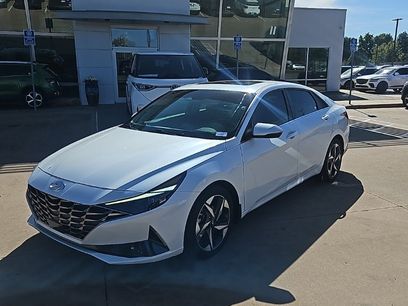 Used 2023 Hyundai Elantra Limited