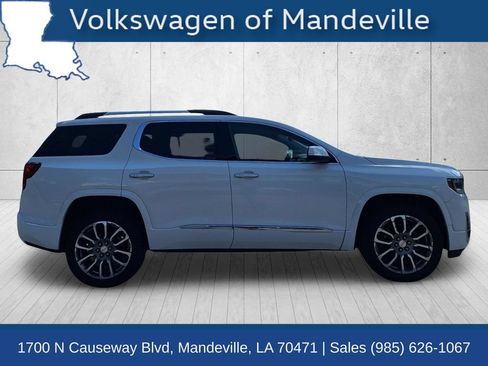Used 2023 GMC Acadia Denali FWD image 4