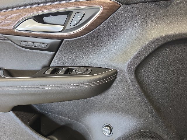 Used 2023 Buick Envision Avenir AWD/4WD image 20