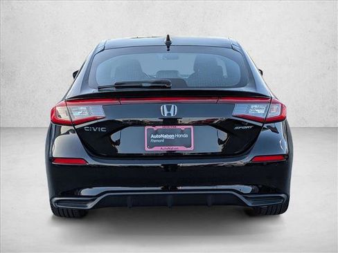 Used 2023 Honda Civic Sport image 7