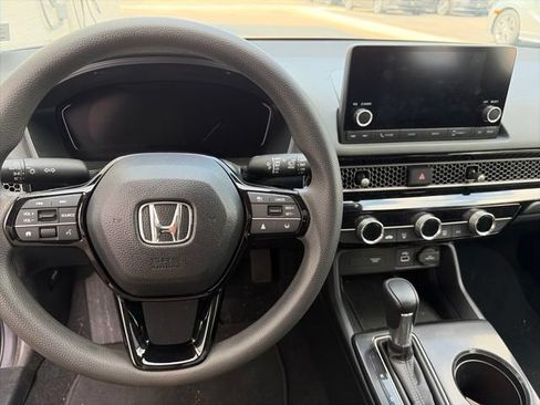 Used 2024 Honda Civic LX image 4