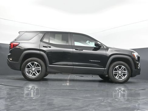 Used 2026 GMC Terrain Elevation FWD image 40