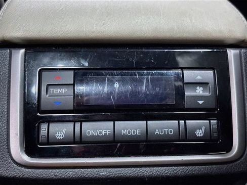 Used 2019 Subaru Ascent Limited AWD/4WD image 18