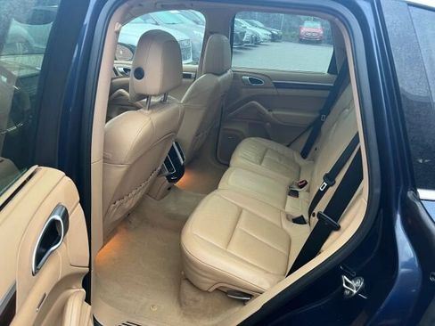 Used 2012 Porsche Cayenne image 10